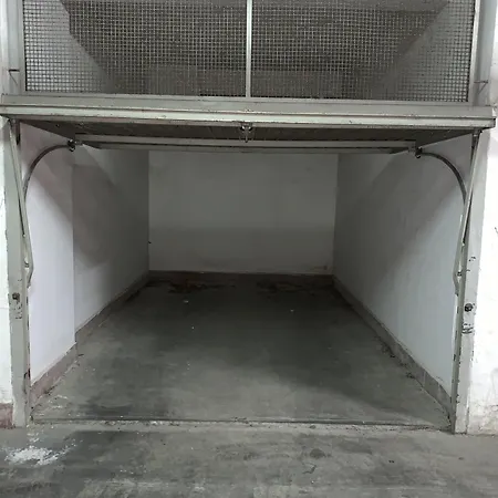 索伦托花卉套房 4*