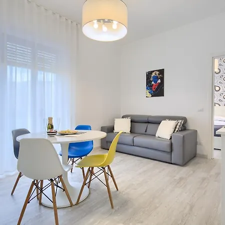 Flower Гостевой дом 4*