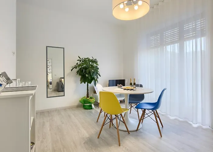 Flower Guest house 4*