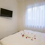 Flower 4*