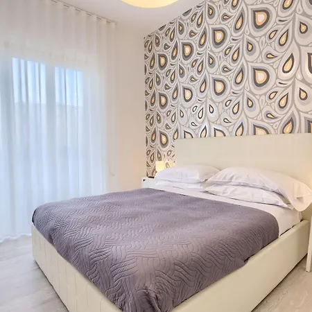 Flower Гостевой дом 4*